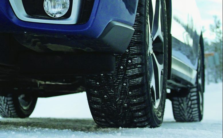 Pros and cons of studded tires